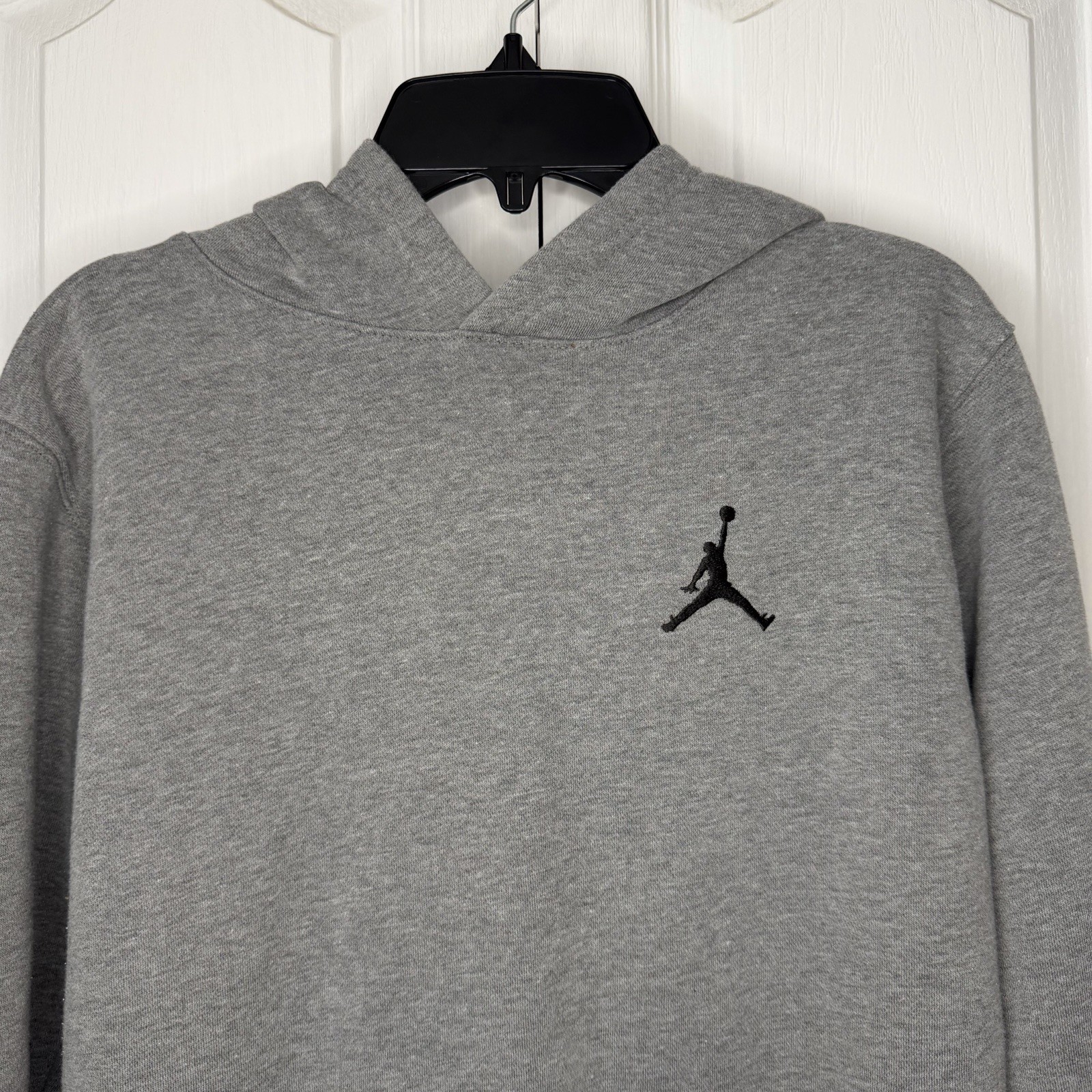 Jordan Boys Gray Pullover Hoodie with Iconic Logo jump man large 12–13 years thumbnail 3