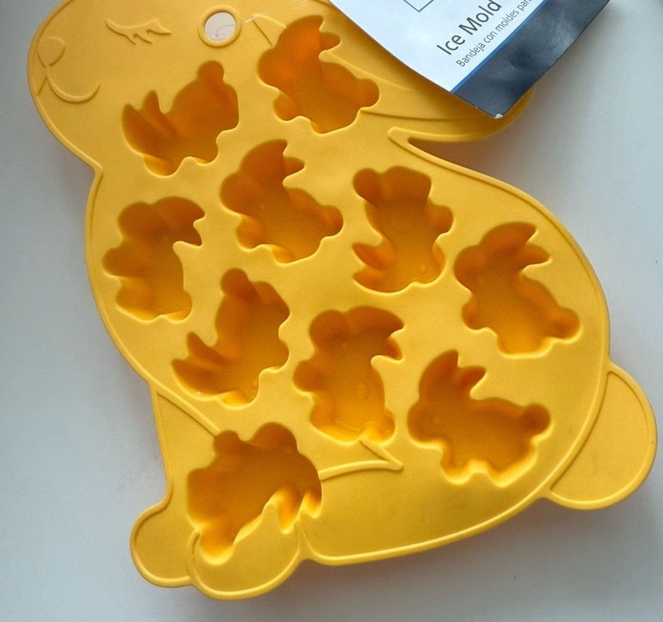 Bunny rabbits silicone mold ice cubes candy chocolate Yellow Easter Set ...