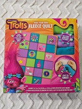 NEW IN BOX DREAMWORKS TROLLS MAKE YOUR OWN FLEECE QUILT NIB 59" X 39" POPPY 6+