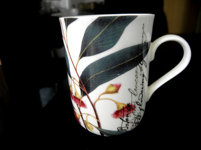 Henkelbecher Tasse  The Garden Table by Maxwell Bon China Porzellan neu