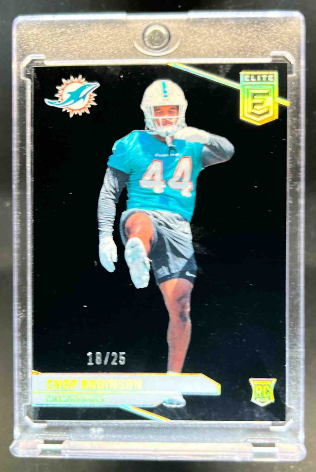 2024 Donruss Elite Chop Robinson RC Black Rookie #18/25 Dolphins