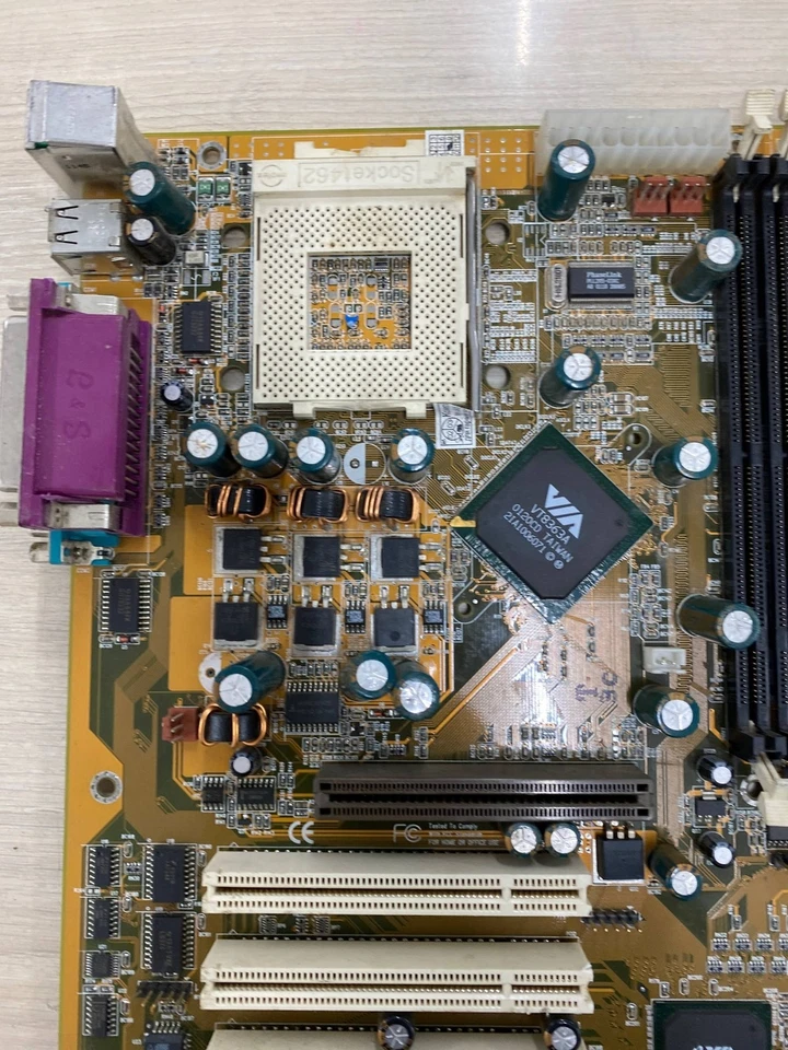 1bit kt7a raid motherboard with CPU AMD DURON 600MHZ 453 Pin Socket 462 - Image 2 of 4
