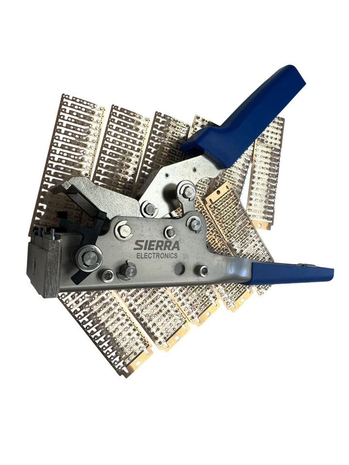 Herramienta de empalme estilo grapadora SMT para empalmar carretes SMD de componentes electrónicos EE. UU. Foto 2 de 2