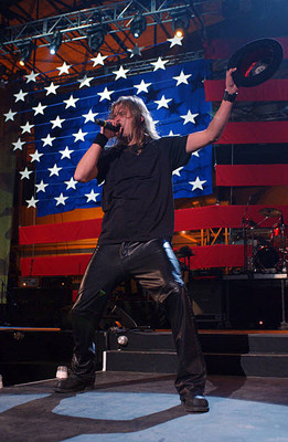 Kid Rock at Ramstein Air Base in Germany Saturday Dec 8 for United- Old Photo 45