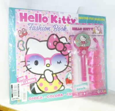 Hello Kitty Fashion Book - November 2020 - Magazine + Dancing Stick - Neu