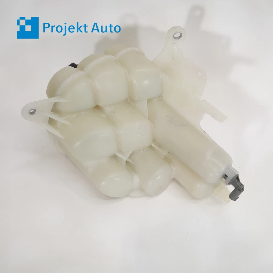 07-19 OEM BMW Expansion Tank 8630170 E70 F15 F85 E71 F16 F86 - Image 3 of 4