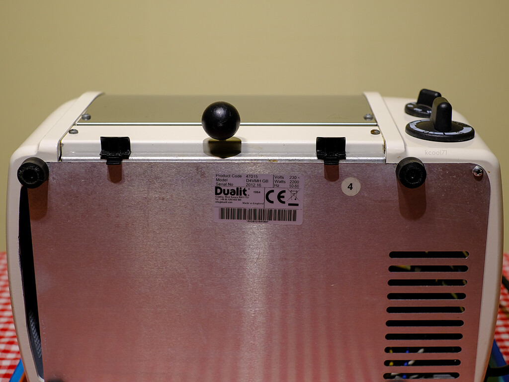 Dualit 4Slice NewGen Classic Toaster, Cream (D4VMHGB) Tested eBay