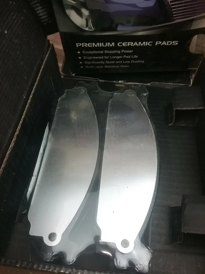 Pastillas de freno de cerámica Dash4 Premium parte nº CFD1376 Foto 2 de 2