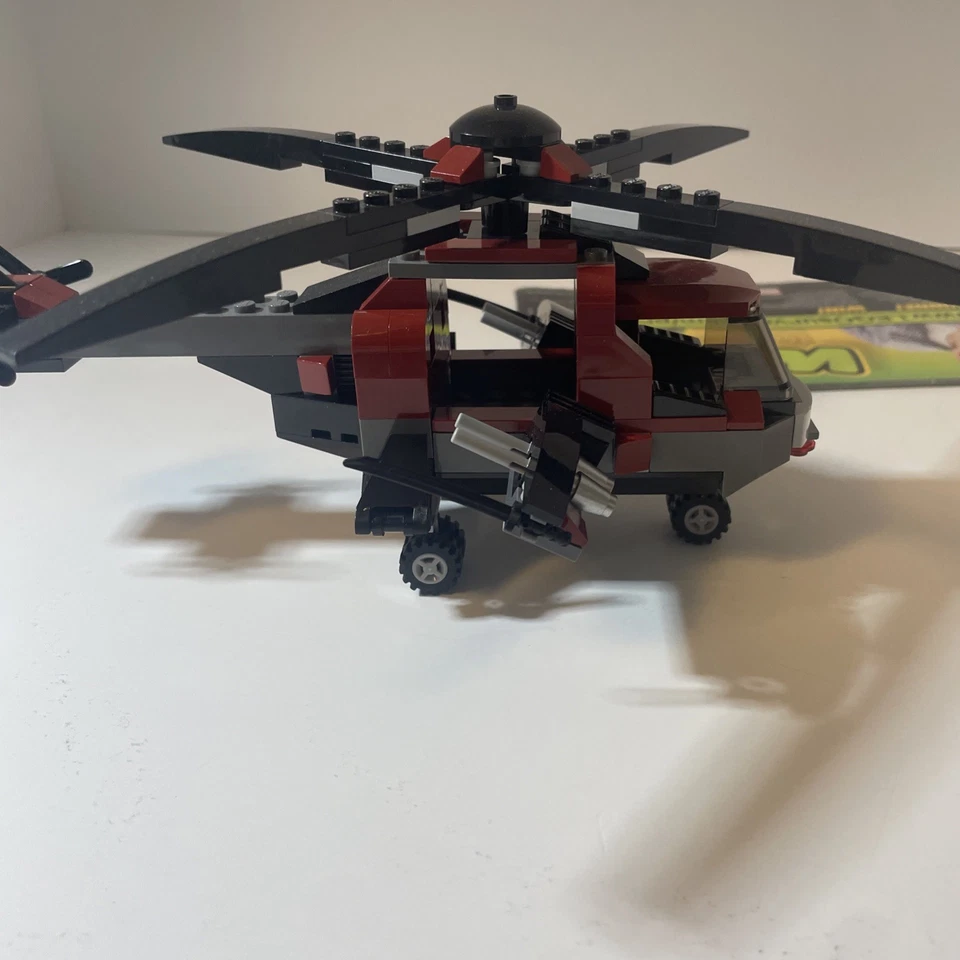 LEGO 6866 X-Men Wolverine's Chopper Showdown (incompleto) Foto 4 de 4