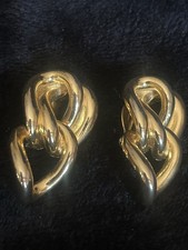 Vintage Gold Tone Love Knot Clip-On Earrings — listing 3