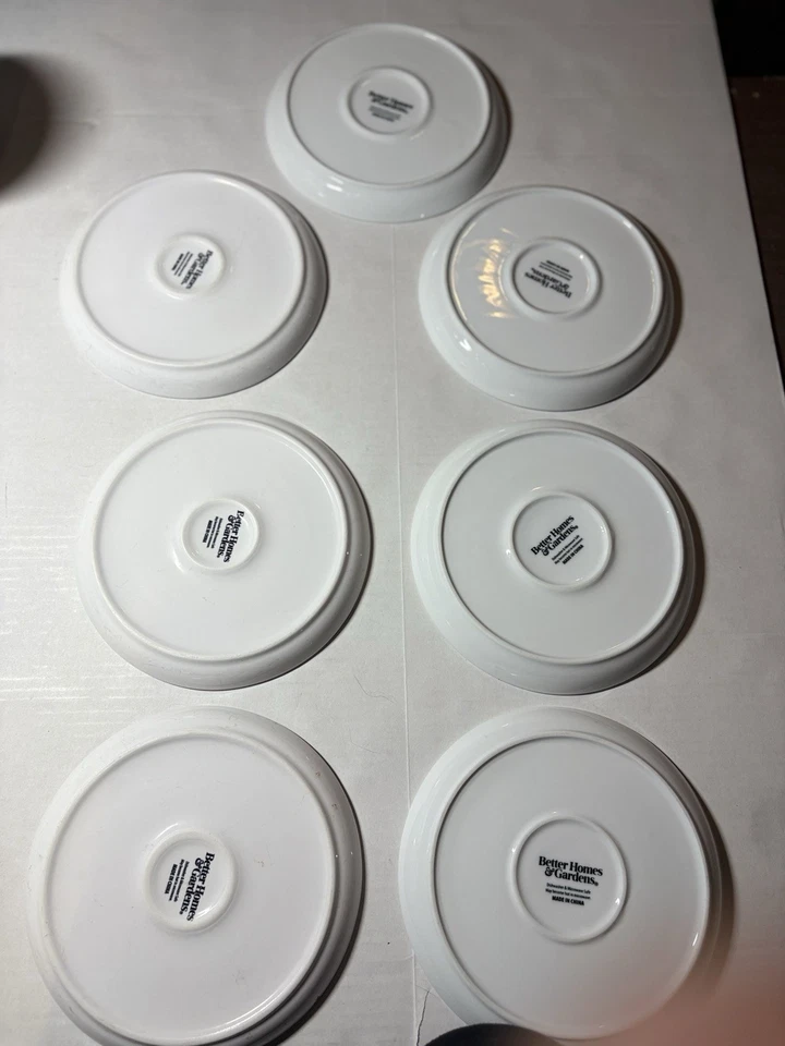 31 Piece Better Homes And Gardens Dinnerware Set For 8 People Ceramic - Image 4 of 4