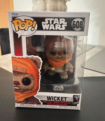 Funko Pop! Star Wars Serie Wicket Wackelkopffigur Vinyl Sammelfigur #608