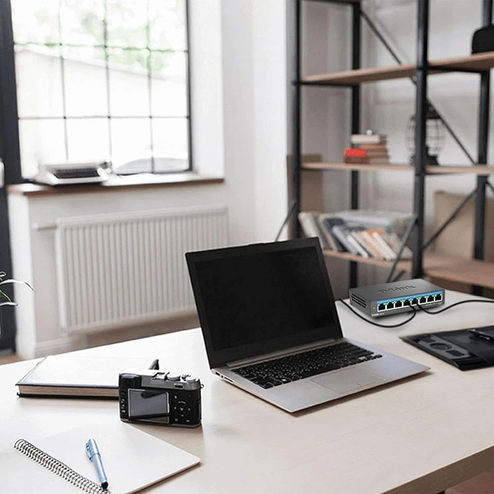 8-Port 2.5GB Unmanaged Gaming Switch with 8 x 2.5G - Multi-Gig, Network, Fanl... - Image 2 of 4