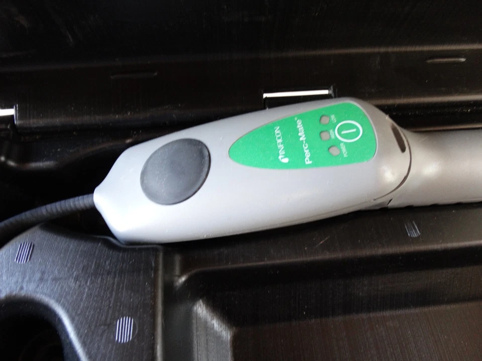 inficon perc-mate perc leak detector in case - Image 2 of 4