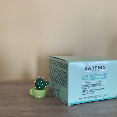 Darphin Age-Defying Dermabrasion With Exfoliating Pearl Particles For All Skin