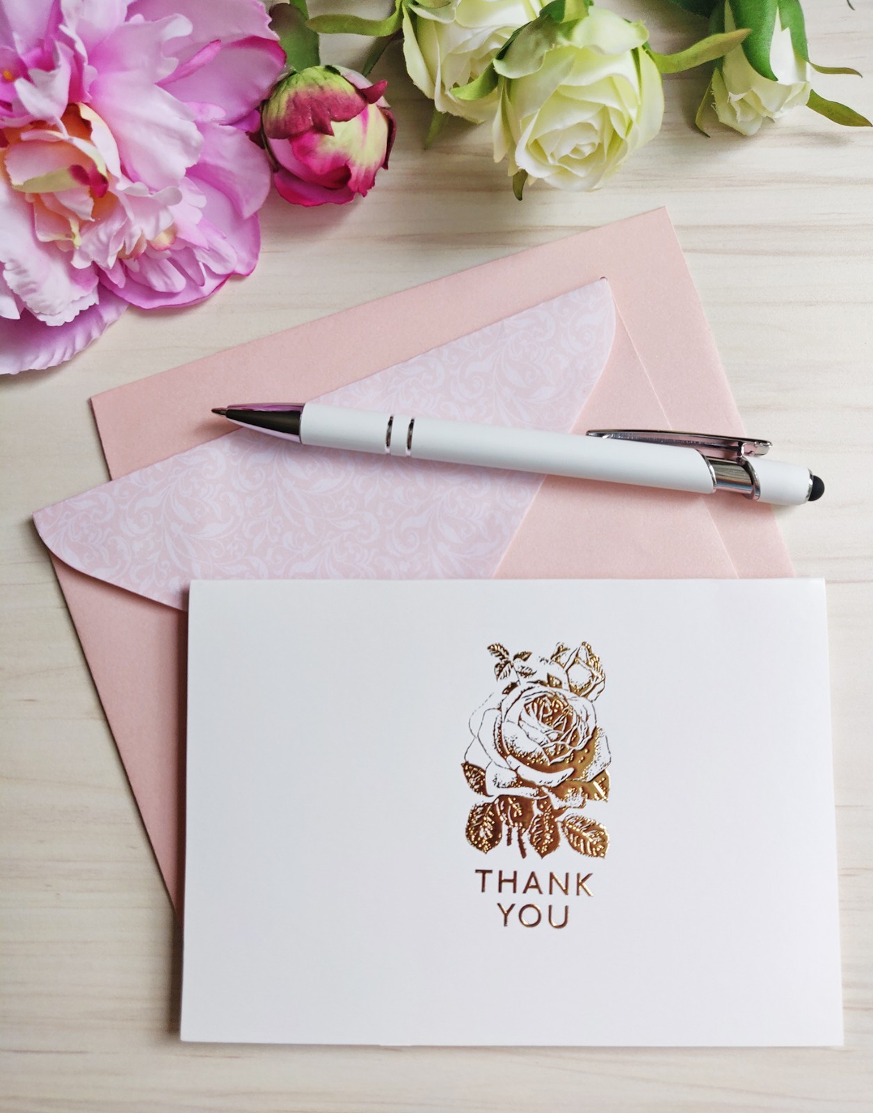 12 Thank You Notecards & Envelopes Gift Box | Gold Foil Flower Bouquet Design