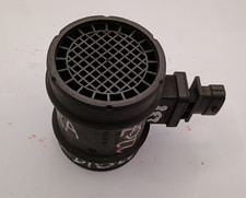 Vauxhall 1.3-1.9L Mass Air Flow Meter MAF Sensor Bosch 028100261 55350048