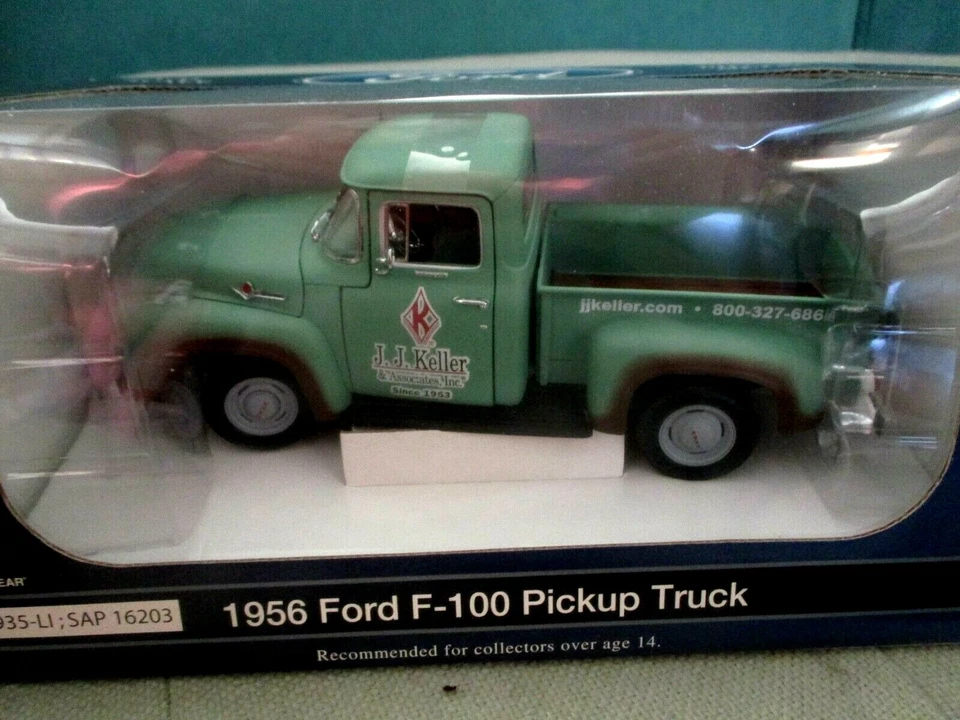 2010 年 1st Gear 福特 1: 25 比例 1956 年福特 F-100 绿色皮卡车压铸金属 — 第 3/4 张图片