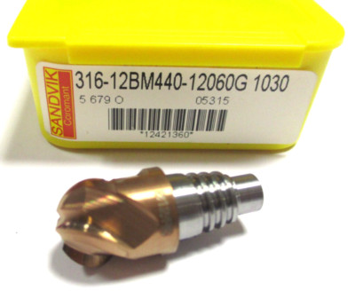 SANDVIK VHM Fräskopf Vollradius Ø12 R6 316-12BM440-12060G Einschraubfräser D5596