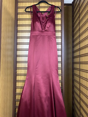 Wine Red Maroon Satiny Floor Length Dress City Vibe Dillards Size 3 | eBay Wine Red Maroon Satiny Floor Length Dress City Vibe Dillards Size 3 | eBay