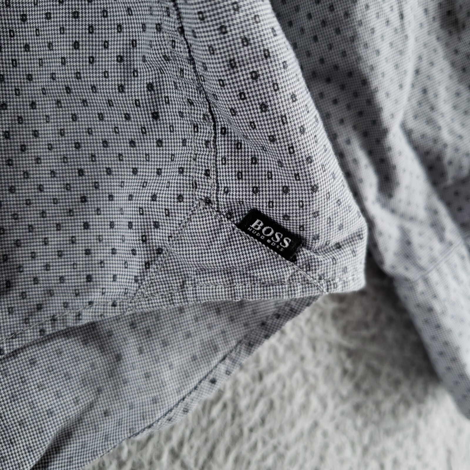 HUGO BOSS Ridley_36F Dress Shirt Mens L Slim Fit Gray Dot Check Egyptian Cotton