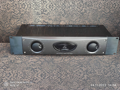 Verstärker (Endstufe) Behringer A800 (1 Jahr alt)