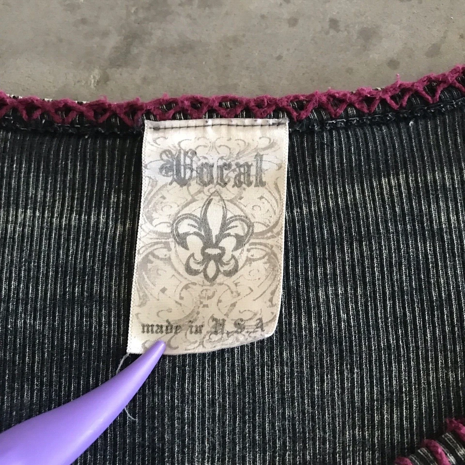 VTG Y2K Vocal Top Small Medium Cyber Grunge Biker Cross Wings Goth Fleur De Lis - Image 3 of 4