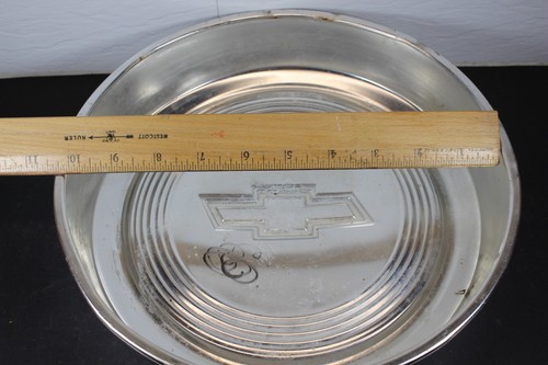 Chevy Truck Hubcap 1970's? - Picture 3 of 4