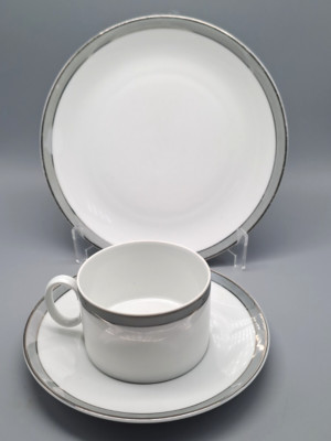 Thomas Rheinland Teegedeck 3tlg Grau / Silber / Platin Rand - Tasse + 2x Teller