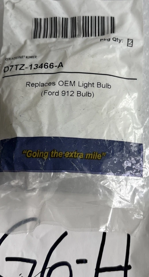 Genuine Center High Mount Stop Light Bulbs D7TZ-13466-A Crown Parts - Image 2 of 4