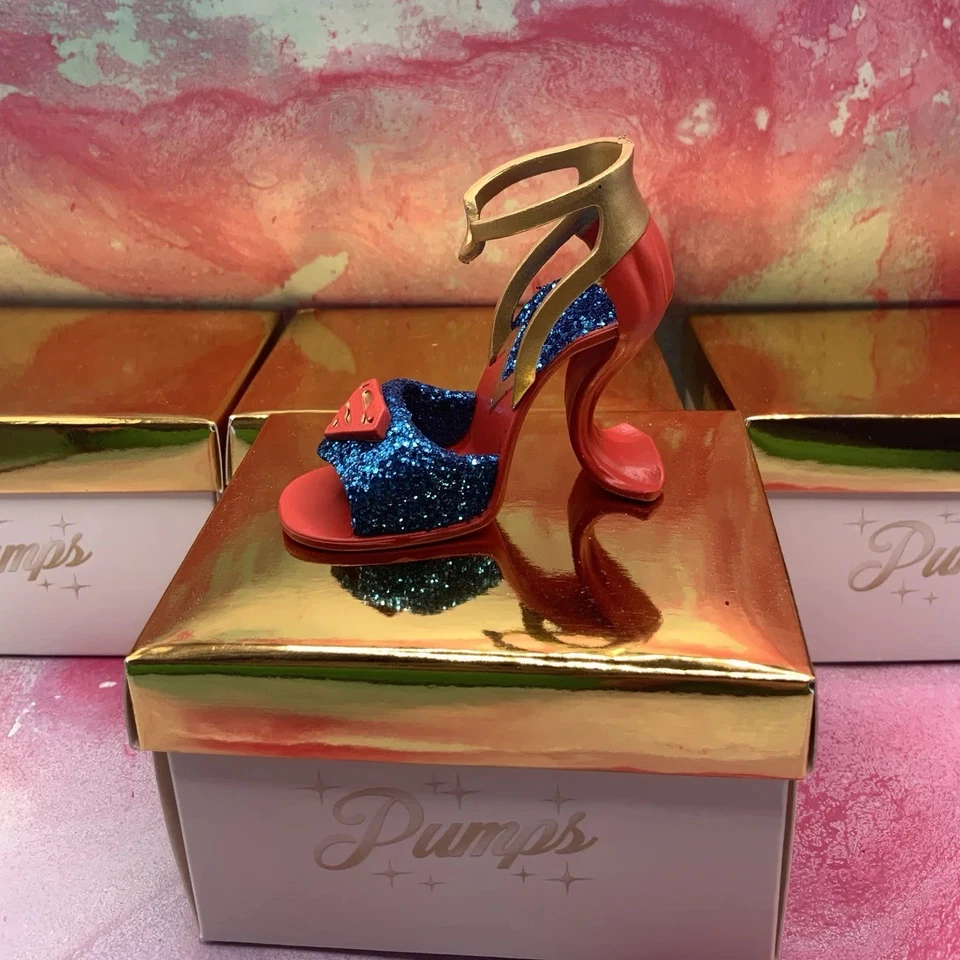 Bombas Cryptozoic DC Comics Serie 1 - Supergirl Foto 2 de 2