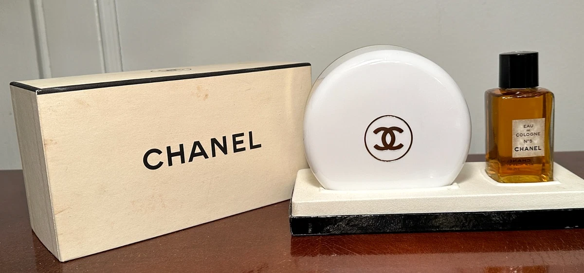 CHANEL N°5 ギフトセット CHANEL N°5 Eau de Parfum Twist and Spray Gift Set | eBay