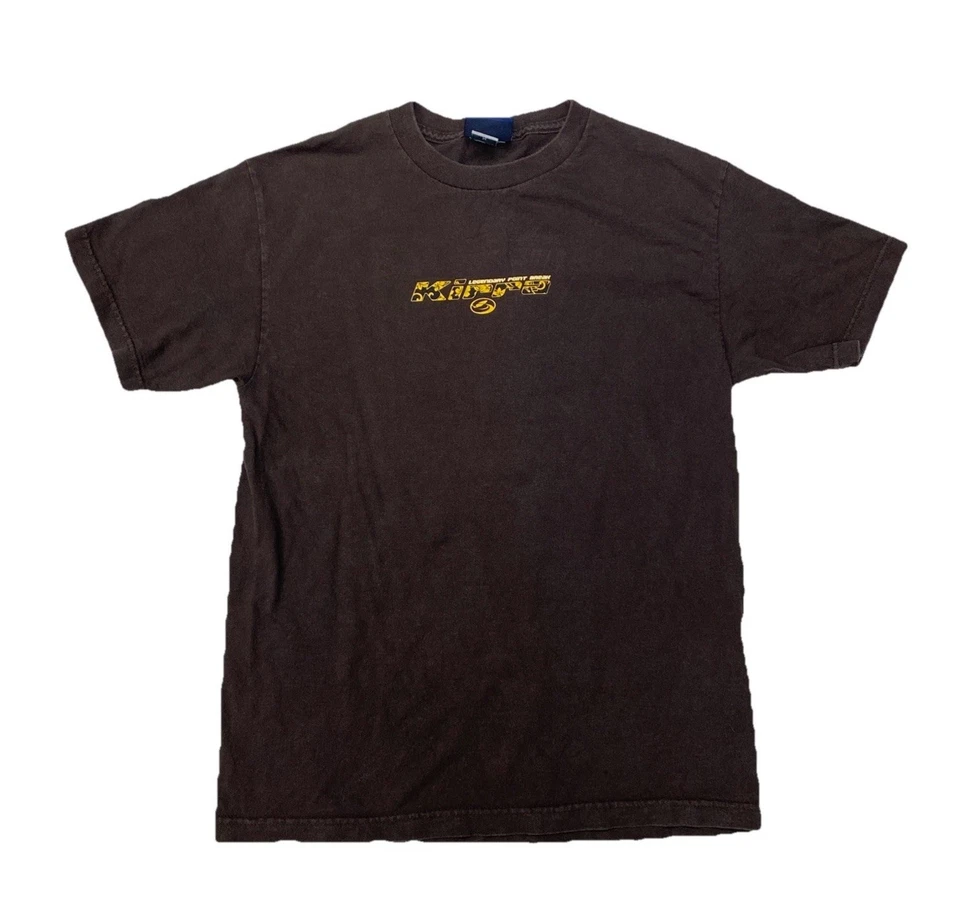 Camiseta Kirra De Colección Hecha en EE. UU. Marrón M Surf Pier Gráfico Y2K Patín Desteñido Foto 3 de 4