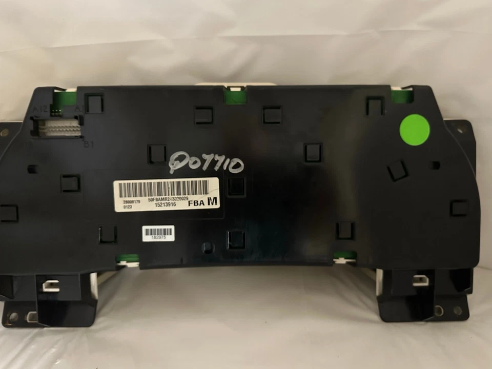 Cuadro de instrumentos velocímetro 2005 06 07 Buick Rendezvous reconstruido 188.071 millas Foto 2 de 3