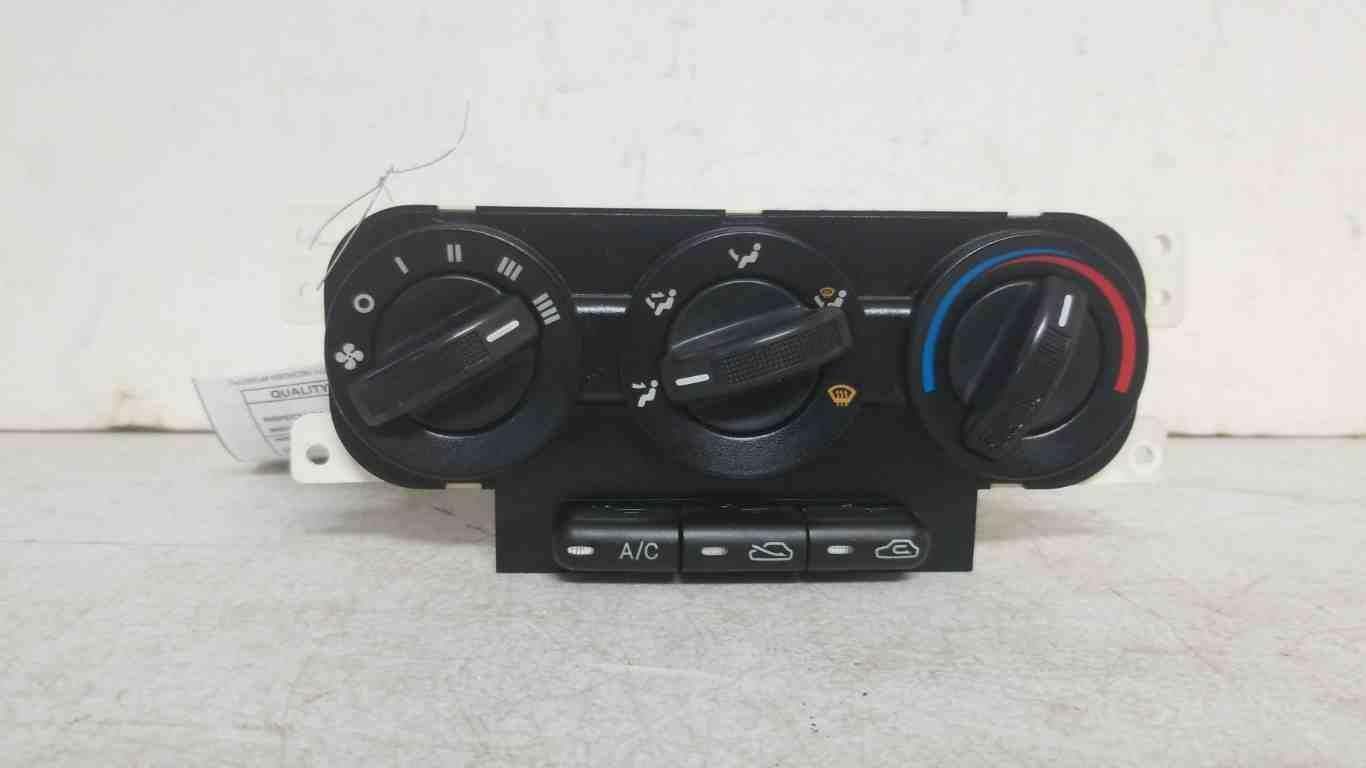 02-04 KIA SPECTRA 1.8L Heater AC Control Panel No Cabin Filter