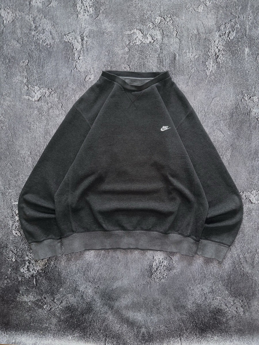 nike boxy oversized sweatshirt
