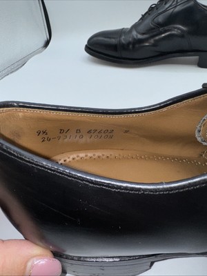 Johnston & Murphy Limited Collection Men display picture 1