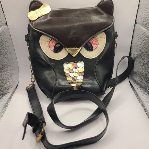 Purse Owl in brown faux leather. Snap closure. Pink eye w bow. - Picture 4 of 5