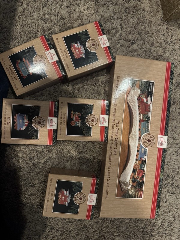 1991 Hallmark Keepsake Claus & Co Train Railroad Full Set - Trestle & Four Cars