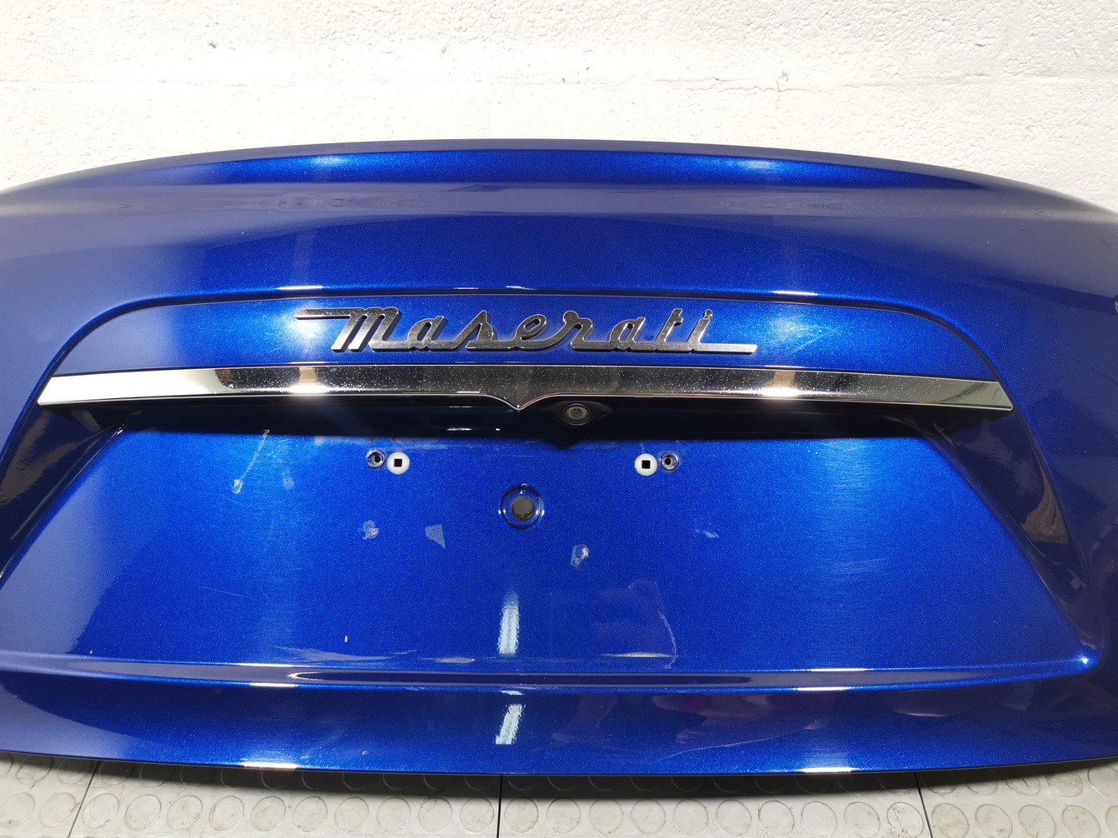 Maserati Ghibli S Q4 2015 Rear Trunk Lid Tailgate With Camera Blue Color OEM