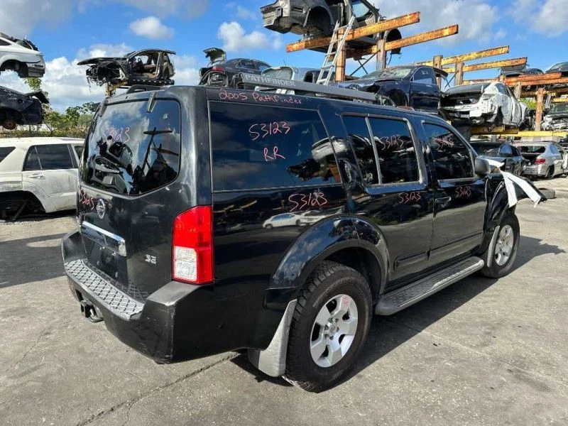 Manija interior de la puerta del conductor trasero izquierdo Nissan Pathfinder 2005-2012 Foto 4 de 4