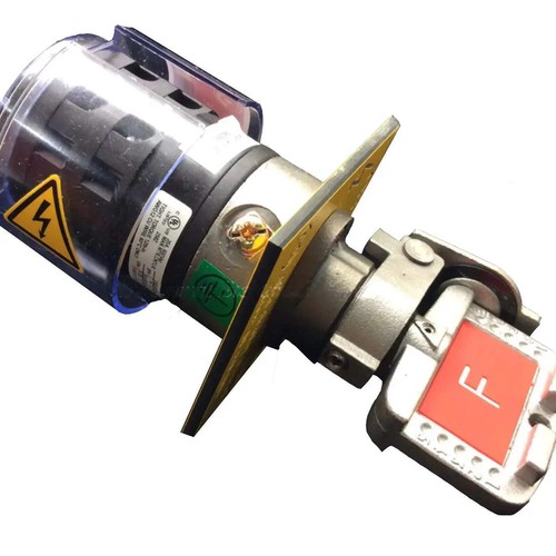 Interruptor giratorio Allen-Bradley Prosafe con llave atrapada F 20A 440-TMRPSE110F - Imagen 5 de 10