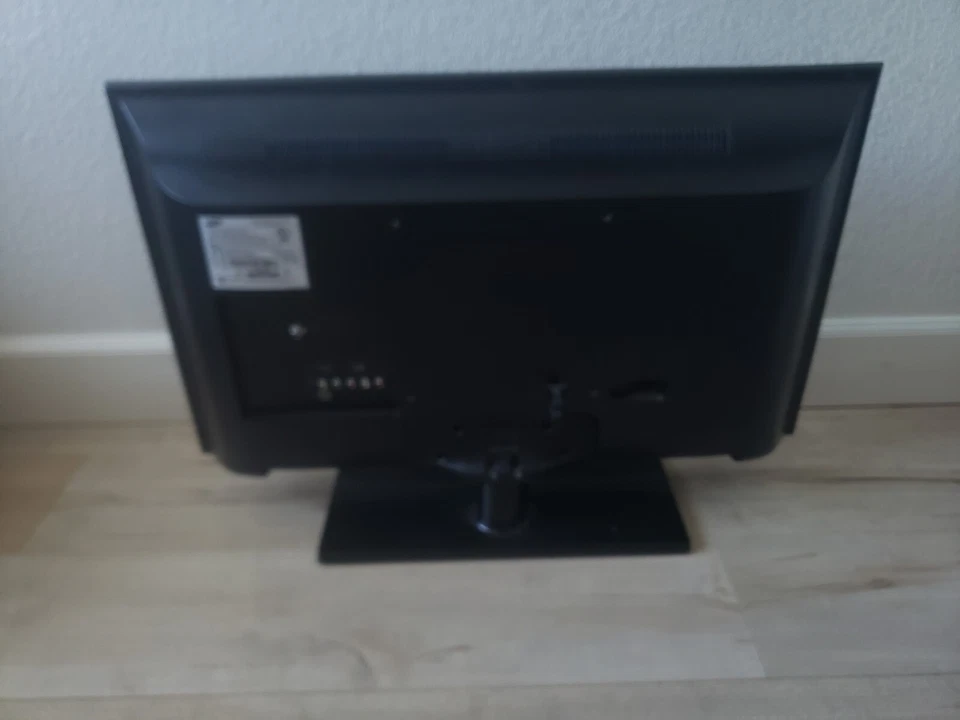 Samsung UN32EH4003F 32" 720p 60Hz LED TV - Image 2 of 4