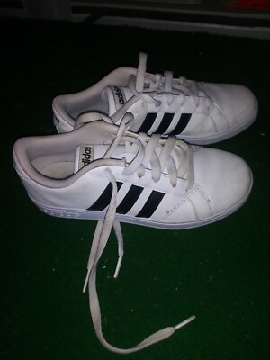 girls adidas baseline sneakers