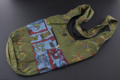 sac ethnique java2 violet, bandoulière,épaule, baba-cool,hippie,teuf