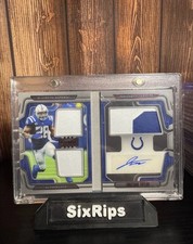 2022 Panini Playbook Booklet Auto 5/5 -Jonathan Taylor #PMA-JT Green (AU, MEM)