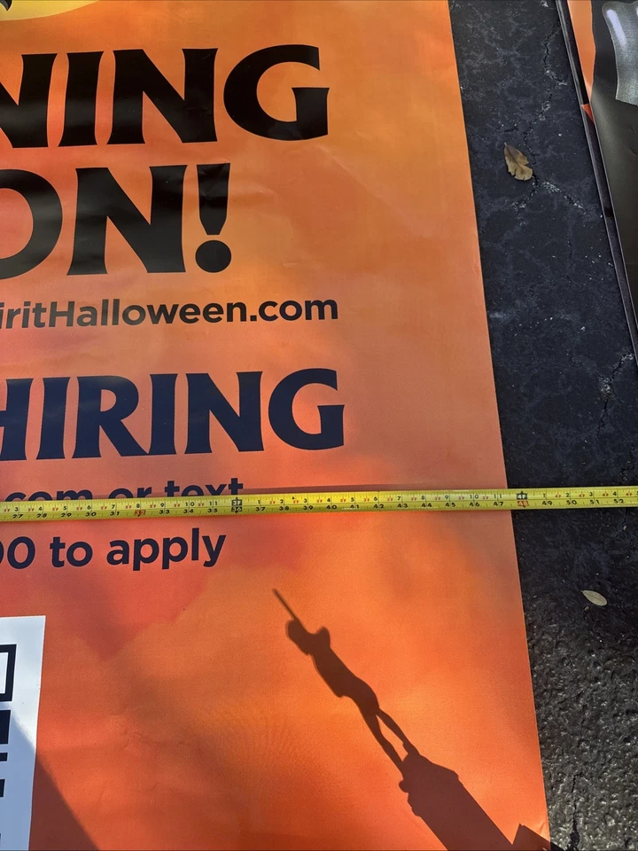 Se adhiere a la ventana Spirit Halloween - Apertura pronto - ¡Nueva decoración! ¡Marca Spirit! 2025 Foto 4 de 4