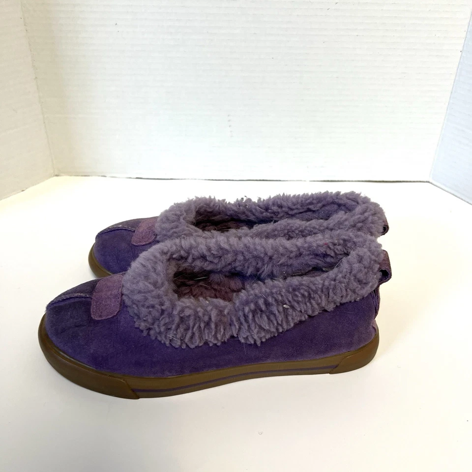 Zapatillas UGG Rylan Púrpura Gamuza Estilo Piel de Oveja Mujer Talla 7 Forradas Piel de Oveja Foto 2 de 4