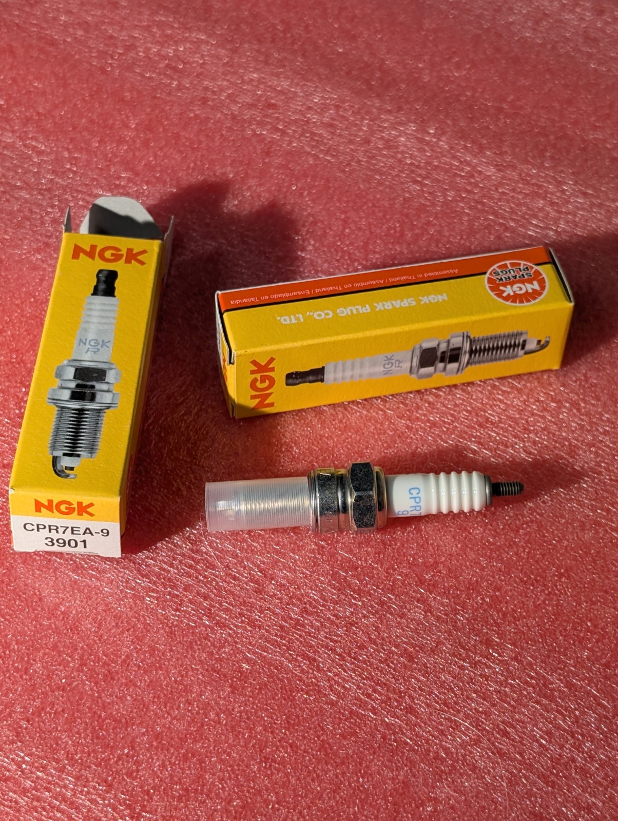 NGK CPR6EA-9 6899 Spark Plugs 2 Pack Genuine New