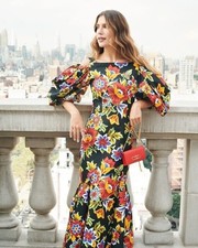 NWT. $3435 CAROLINA HERRERA Cold-shoulder midi dress Sz 6 BLACK